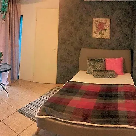 Harbour Hub Hostel Tallinn