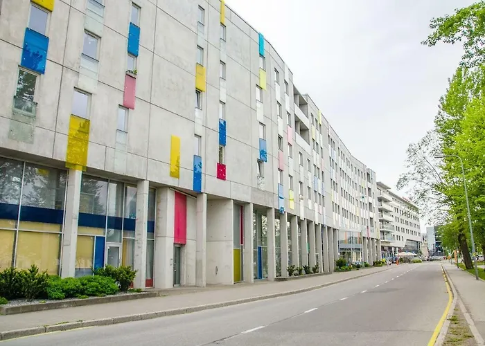 Harbour Hub Hostel *