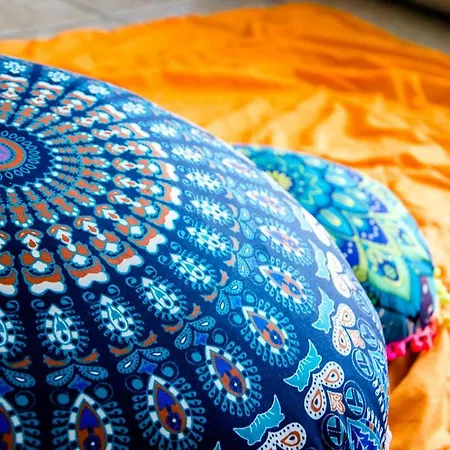 Harbour Hub אכסניה *